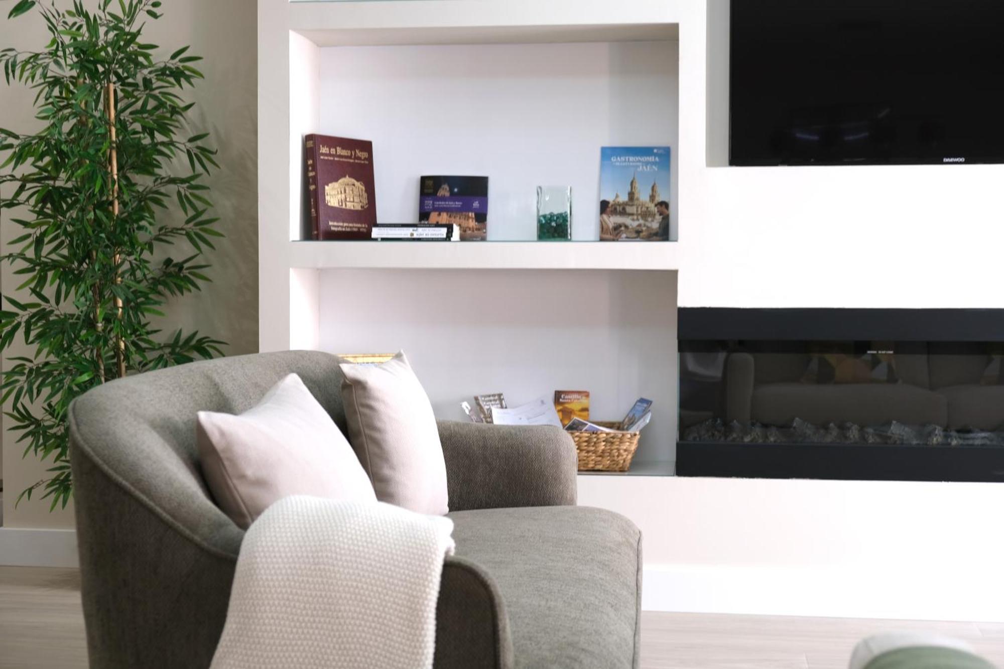 Апартаменты H2, Vivienda Turistica Хаэн Экстерьер фото